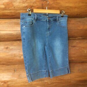 Renuar Denim Bermuda - R9030D - Classic Long Length High Rise Shorts Size 6
